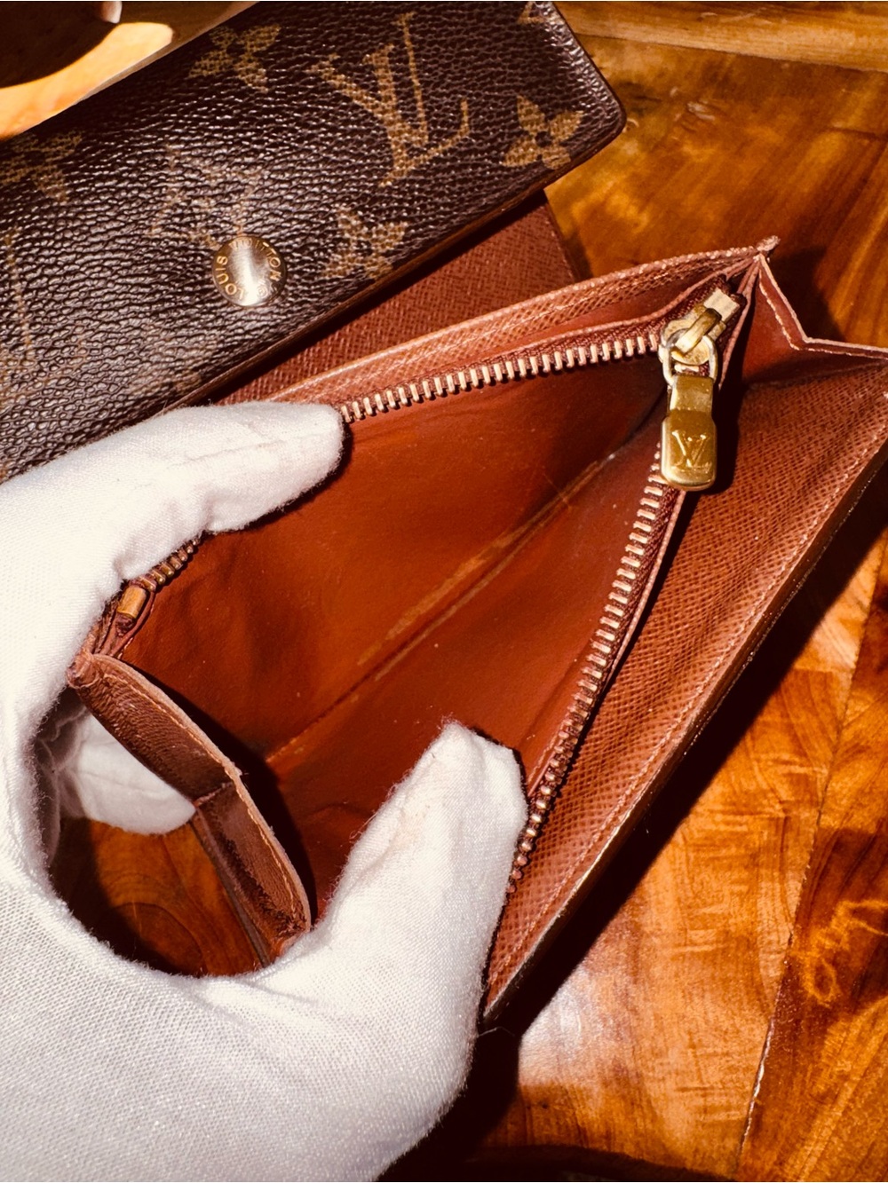 Louis Vuitton Monogram Portefeiulle Alexandra Trifold Wallet Brown - Picture 14 of 16
